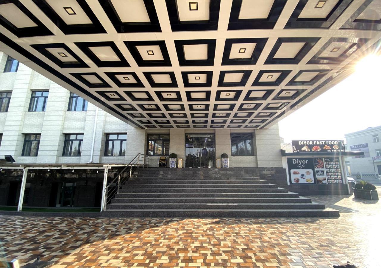 Diyor Hotel Marghilon Екстер'єр фото